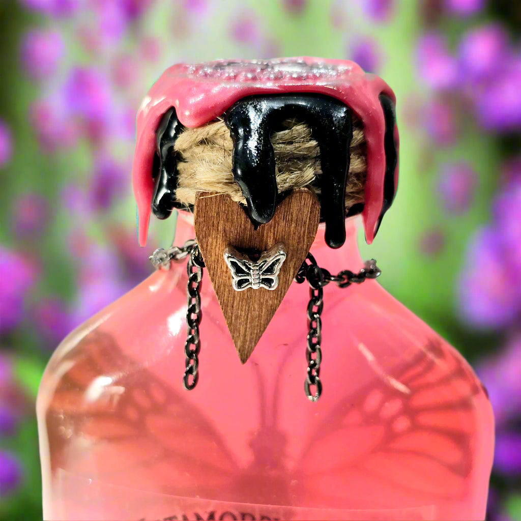Metamorphosis Monarch Butterfly Potion Prop, Color Changing Liquid Decorative Bottle!