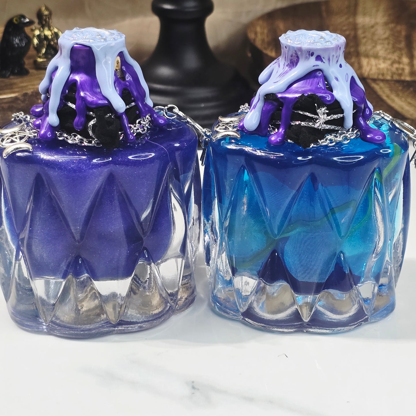 Nightshade Nectar Color Changing Decorative Bottle Potion Prop, Blue to Purple