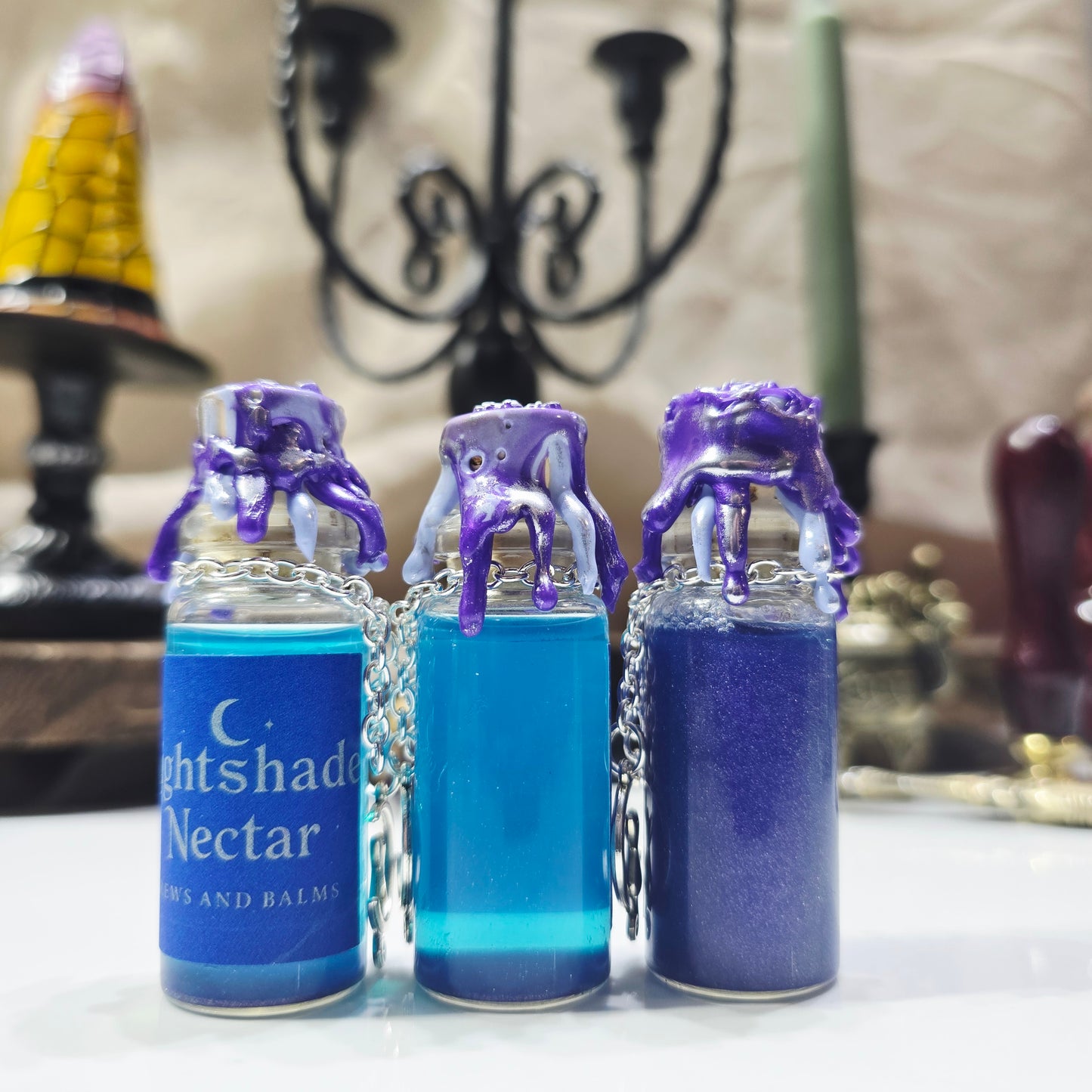 Mini Fidget Nightshade Nectar Color Changing Decorative Bottle Potion Prop, Blue to Purple