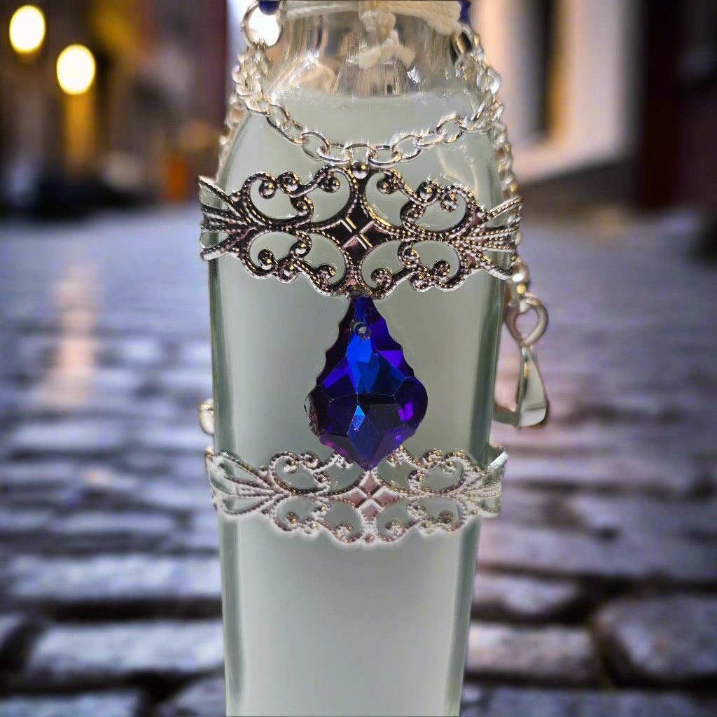 Dreamers Draught Color Changing Decorative Bottle Potion Prop, White to Blue