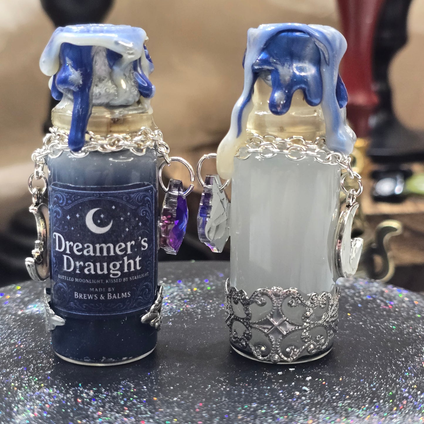 Mini Fidget Dreamers Draught Color Changing Decorative Bottle Potion Prop, White to Blue