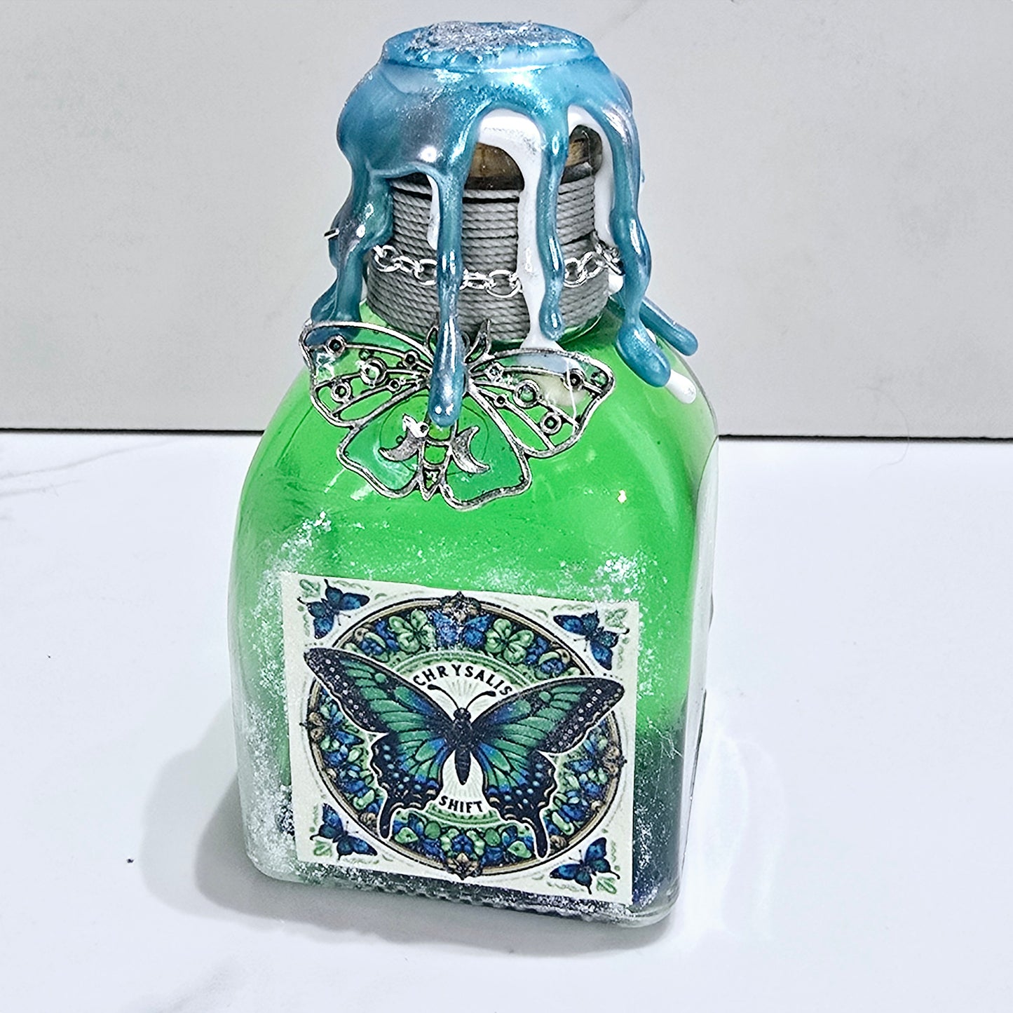 Butterfly Chrysalis Shift Decorative Color Changing Potion Square Bottle