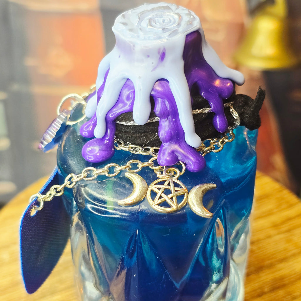 Handmade Nightshade Nectar Color Changing Decorative Bottle Potion Prop