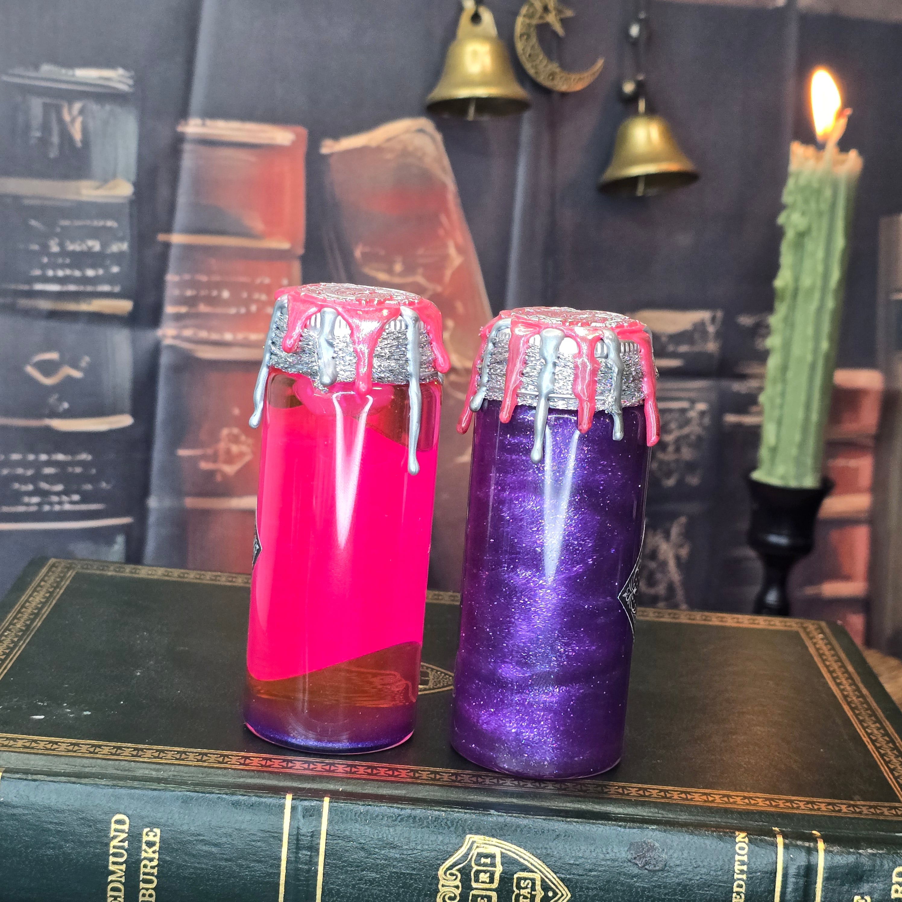 Handmade Natural 20 Dice D20 Potion Prop A Color Changing decorative bottle prop