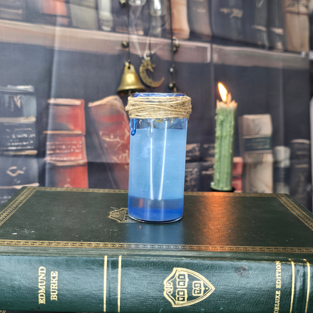 Handmade Dice D20 Let the Dice Decide Potion Props A Color Changing decorative bottle prop