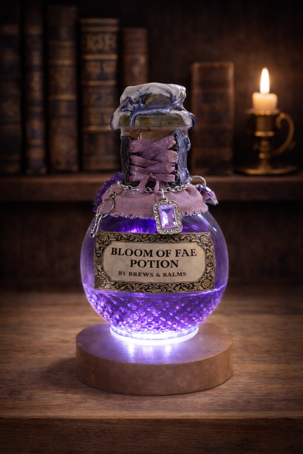 Bloom of Fae Color-Changing Decorative Potion Prop