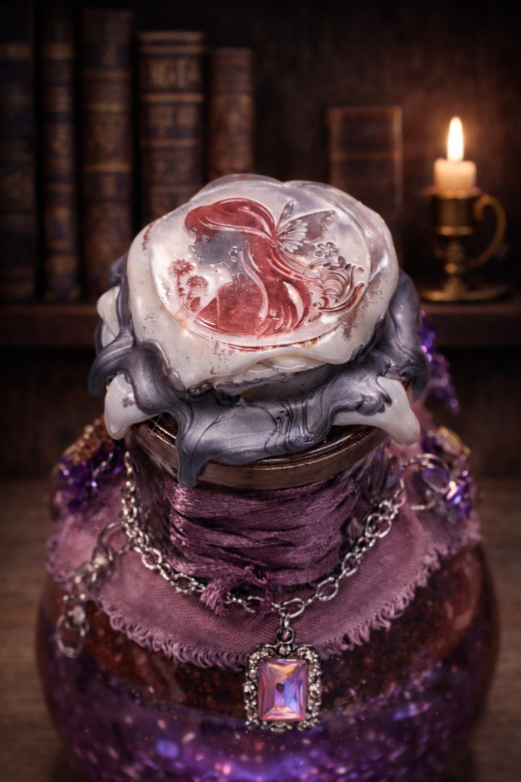 Bloom of Fae Color-Changing Decorative Potion Prop