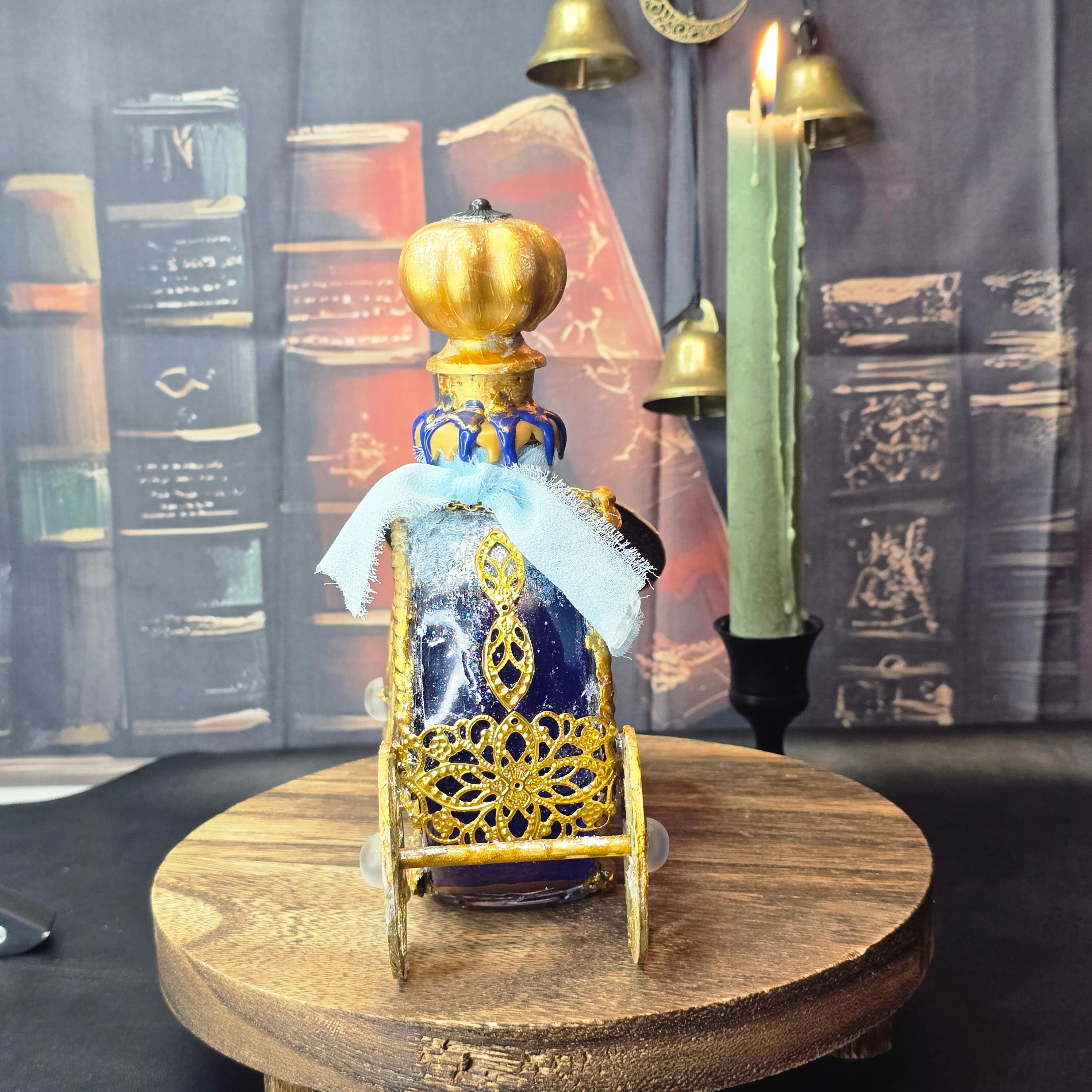 Handmade Enchanted – Midnight Carriage Elixir Decorative Color-Changing Potion Bottle