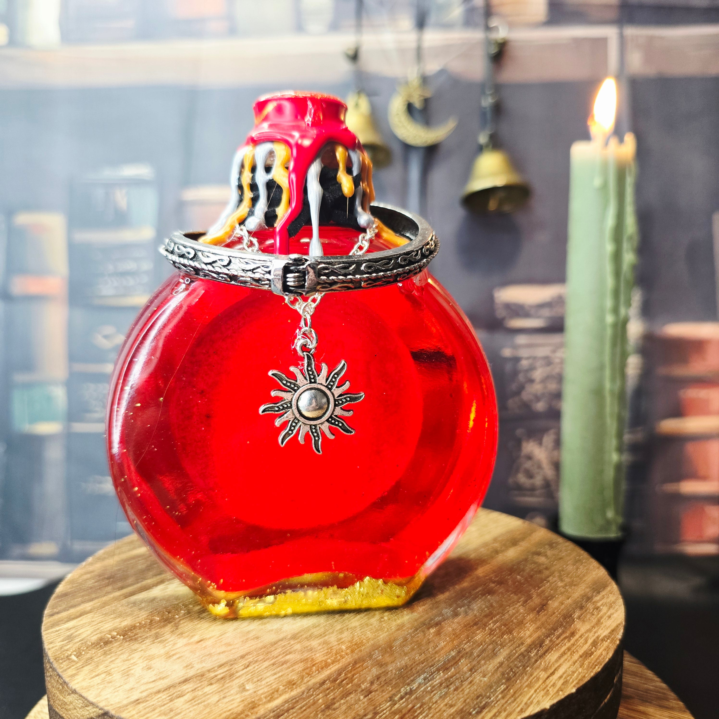 Potion of Heroism Bottle – Color Changing Fantasy Decor – Courage Under Fire Legendary