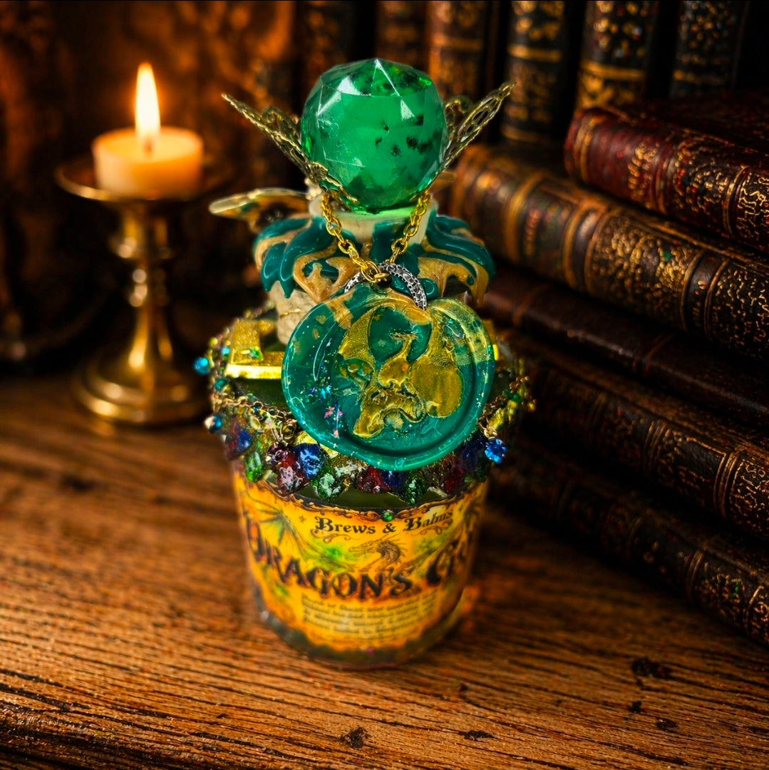 Dragon’s Gold Color Changing Potion – Fantasy Dragon Decor Elixir With Base Light